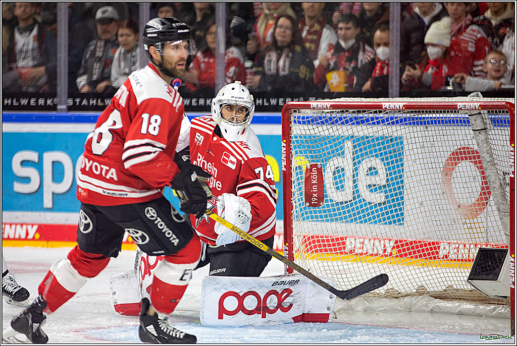 PENNY DEL; Koelner Haie- Loewen Frankfurt; Koeln, 18.12.2022